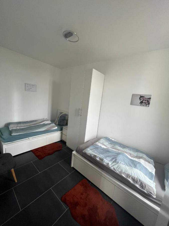 Viersen Schoene Apartments Am Duelkener Bahnhof Bagian luar foto