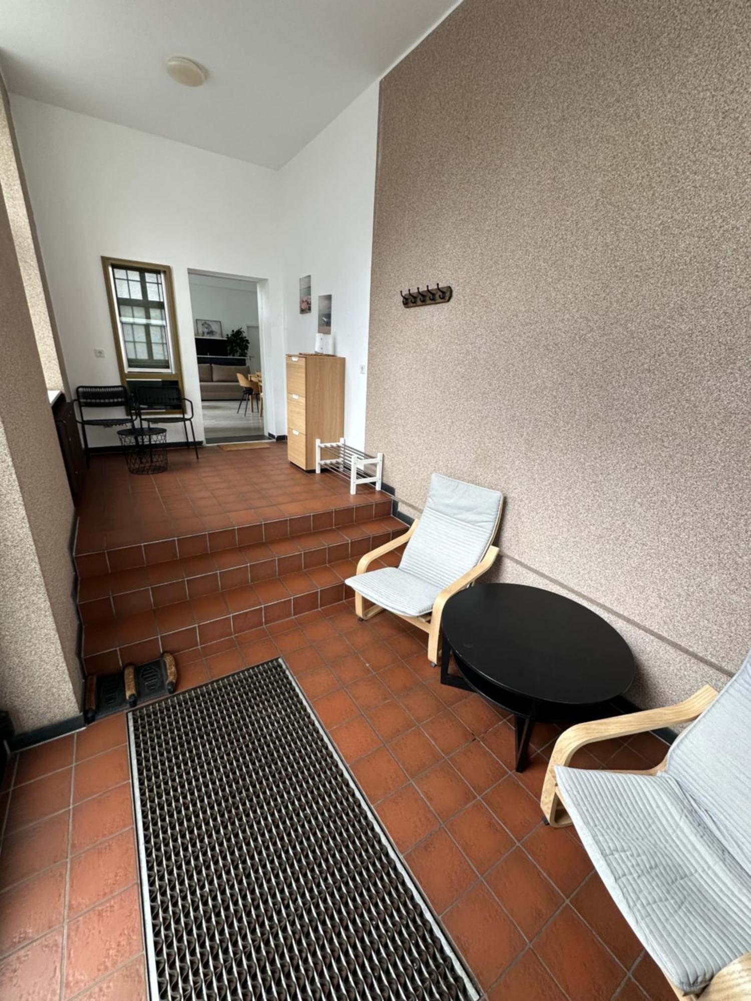 Viersen Schoene Apartments Am Duelkener Bahnhof Bagian luar foto